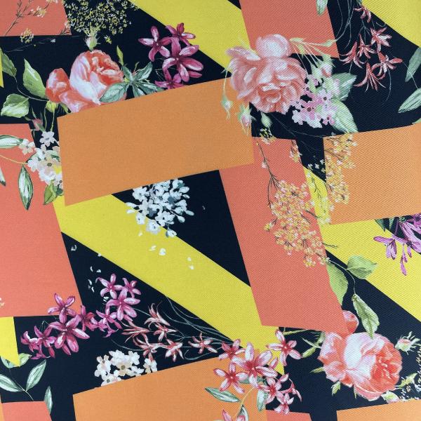 Yellow flowered polyester twill fabric coupon 1,50m or 3m x 1,40m