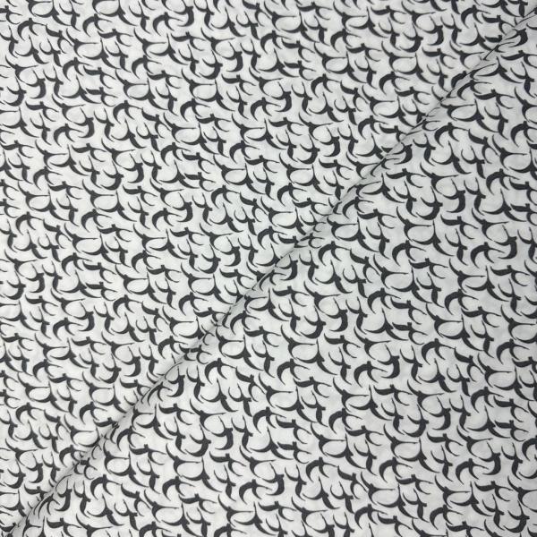 white poplin cotton fabric coupon has black pattern 3m or 1m50 x 1.40m