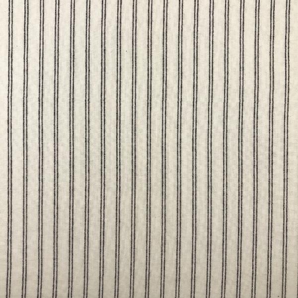 Coupon of striped cotton voile fabric in off-white/navy blue 1,50m or 3m x 1,40m