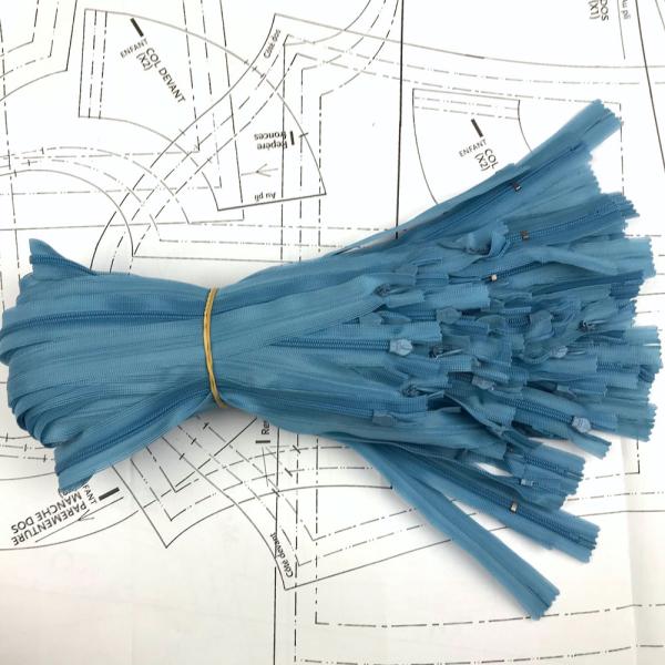 Invisible zip fastener in Gallic blue 50cm x 2cm
