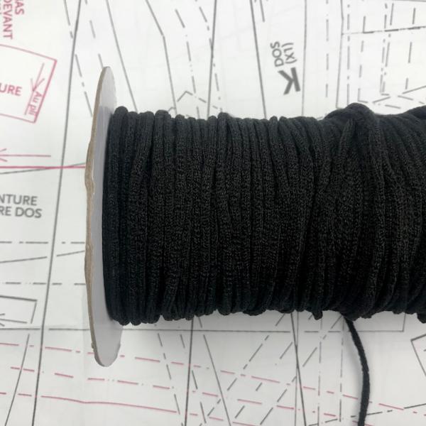 Round black elastic thread diameter 1,5mm x 1m
