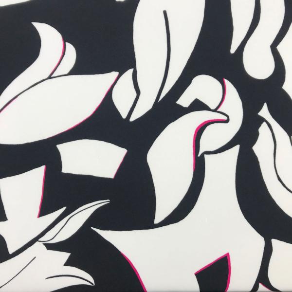 Coupon of polyester twill fabric with white and fuchsia abstract pattern on black background 1,50m ou 3m x 1,40m