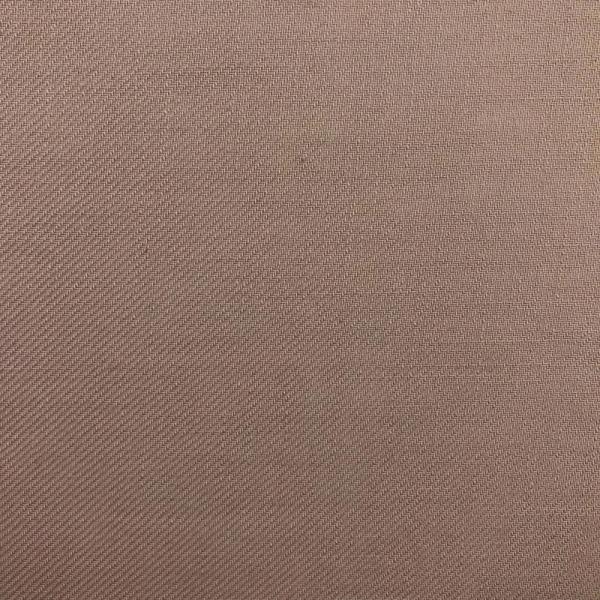 Coupon of twill viscose voile fabric in dusty pink 1,50m or 3m x 1,40m