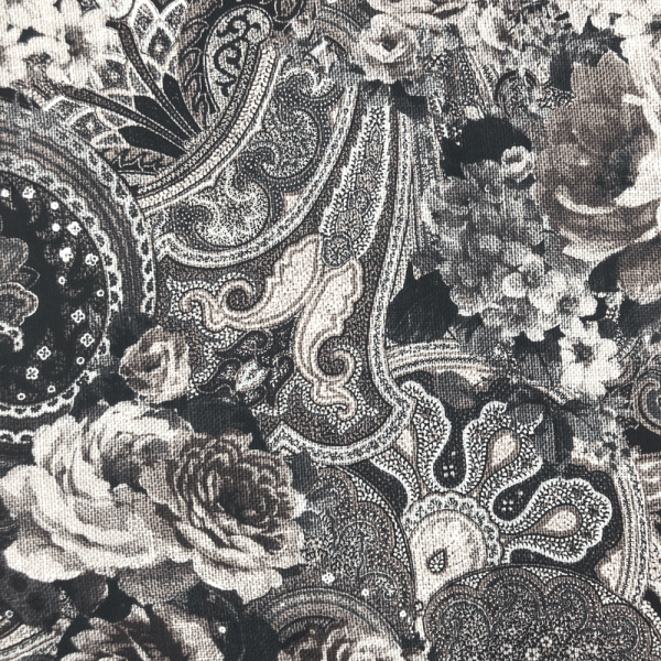 Grey-toned smooth polyester fabric coupon with a paisley and rose pattern 1.50 or 3m x 1.40m