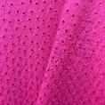 Coupon de tissu en broderie anglaise rose fuschia 1m50 ou 3m x 1,40m