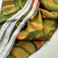 Coupon de tissu crêpe de viscose à motifs feuilles sur fond orange 1,50m ou 3m x 1,40m