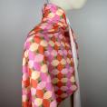Coupon de tissu en jersey de polyester à imprimé géométrique rose, orange et vert 1,50m ou 3m x 1,40m