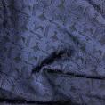 Coupon de tissu damassé gaufré en viscose et polyester motif géométrique marine 3m x 1,30m