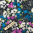 Coupon de tissu en viscose à motifs petites fleurs multicolors sur fond noir 1,50m ou 3m x 1,40m
