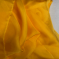 Coupon de tissu mousseline de soie couleur jaune orangé 3m x 1,40m