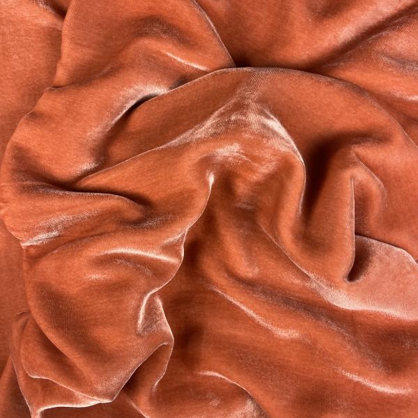 Coupon de tissu velours en viscose et soie couleur saumon 1.50 ou 3m x 1,40m