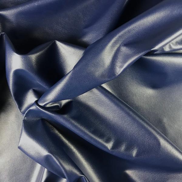 Coupon de tissu vinyle satiné en polyuréthane marine 1m x 1,40m