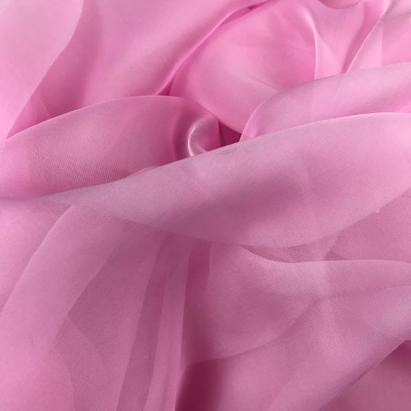 Coupon de tissu en mousseline de soie rose 1,50m ou 3m x 1,40m