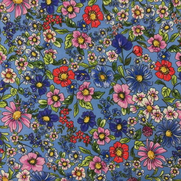 Coupon de tissu en viscose à motifs petites fleurs multicolors sur fond bleu 1,50m ou 3m x 1,40m