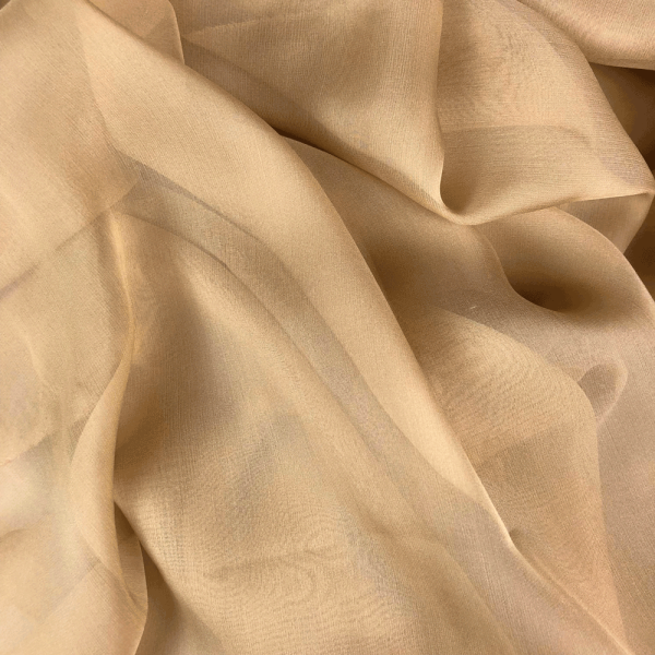 Coupon de tissu mousseline de soie couleur fauve 3m x 1,40m
