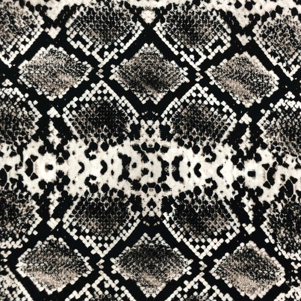 Coupon de tissu crêpe de viscose motifs serpent noir et blanc 1,50m ou 3m x 1,40m